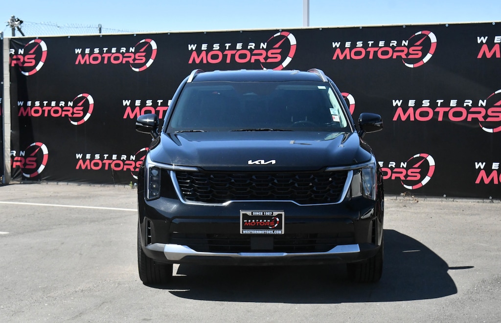 Used 2024 Kia Sorento S SUV