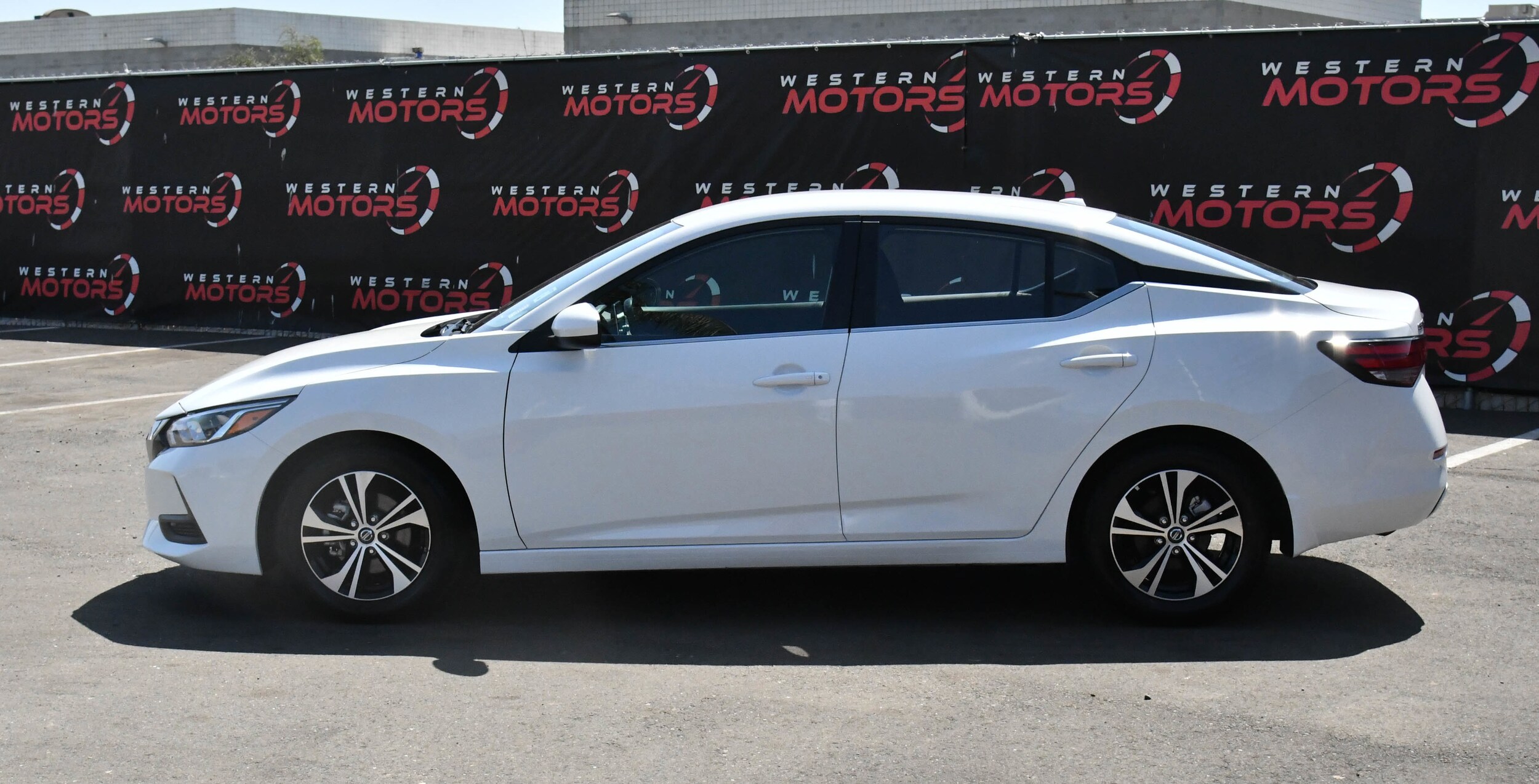 2023 Nissan Sentra SV photo 4