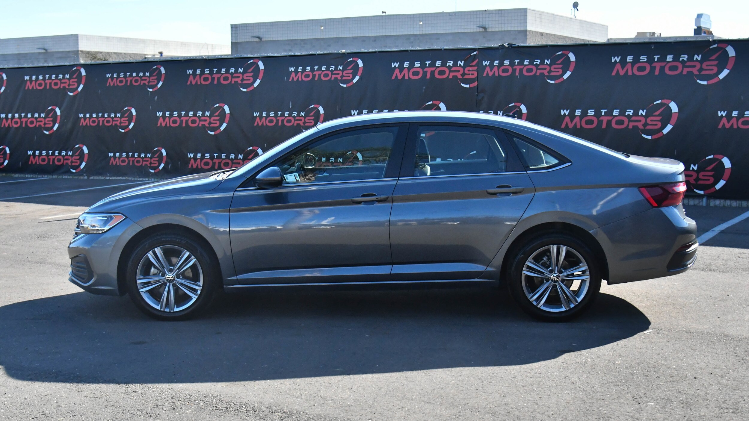 2024 Volkswagen Jetta SE photo 4