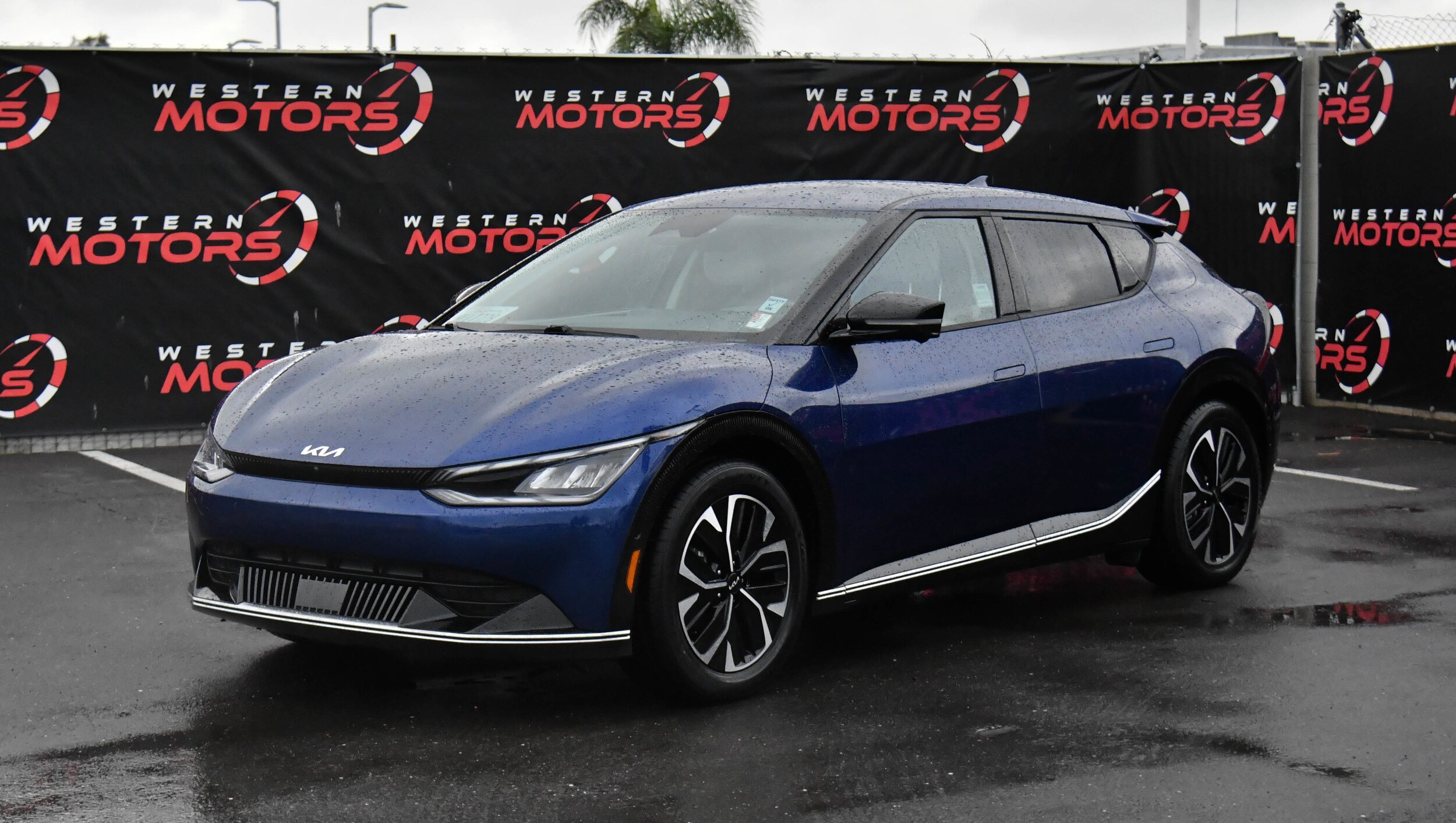 2024 Kia EV6 Wind photo 3