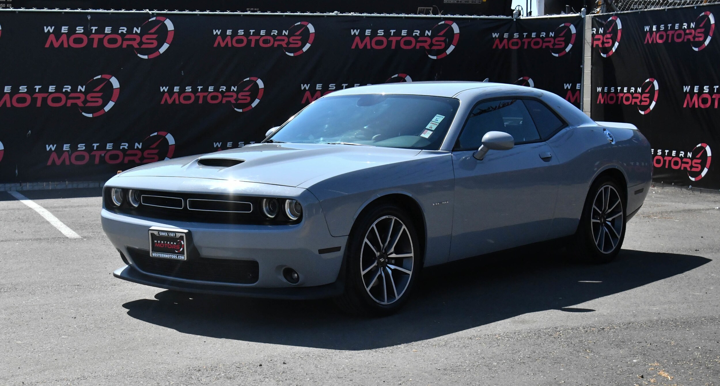 2021 Dodge Challenger R/T photo 3
