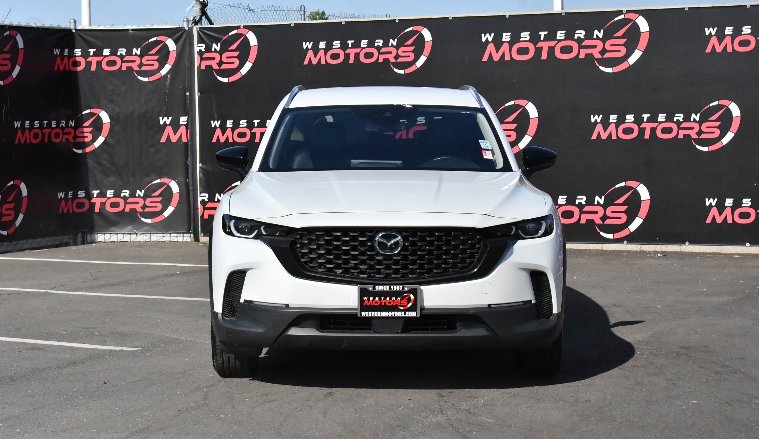 2024 Mazda CX-50 2.5 Select photo 2