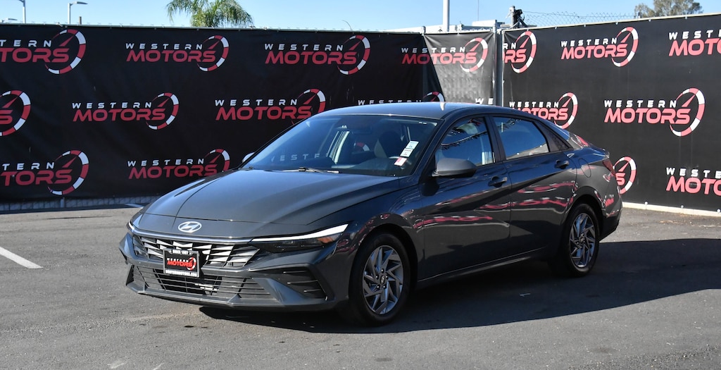 Used 2024 Hyundai Elantra SEL Sedan