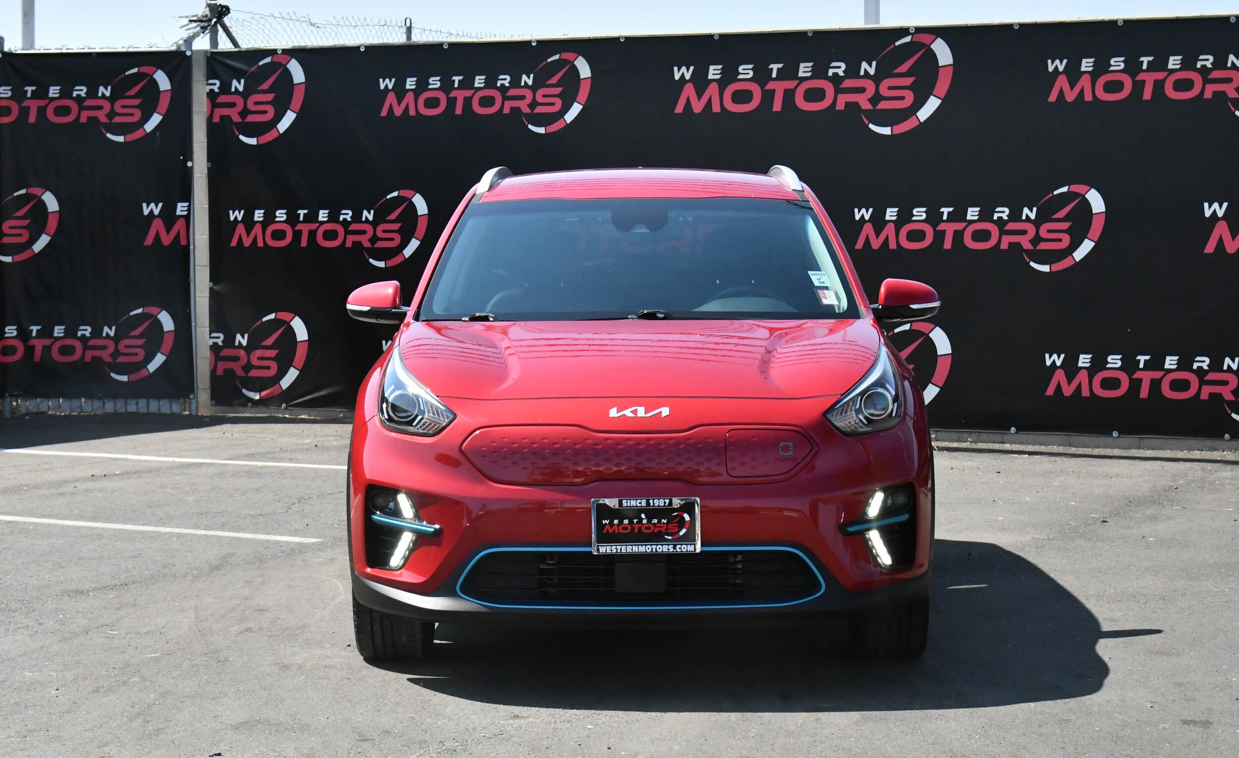 2022 Kia Niro EV EX photo 2