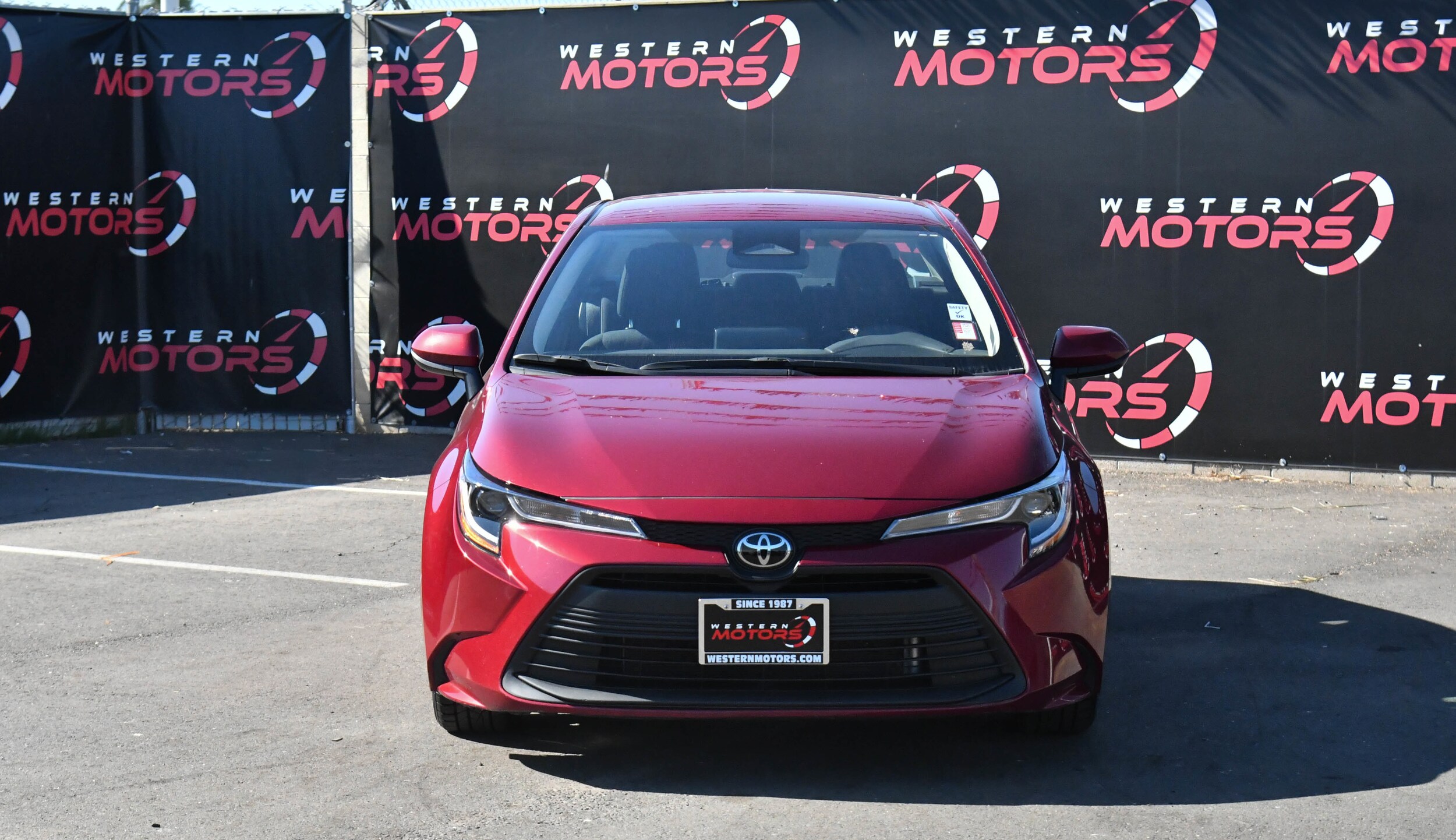 2024 Toyota Corolla LE photo 2