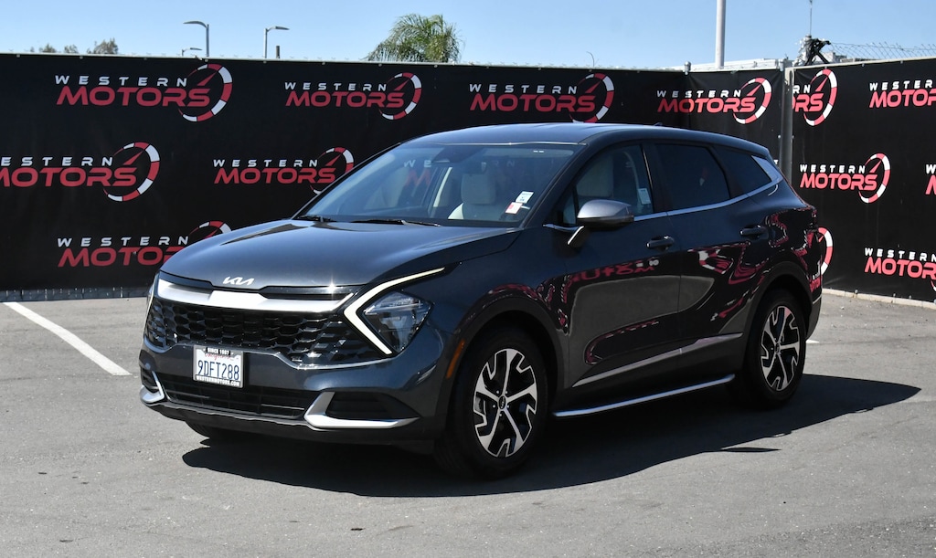 Used 2023 Kia Sportage EX SUV