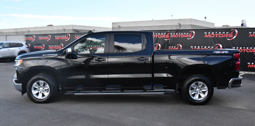 Used 2024 Chevrolet Silverado 1500 LT Truck Crew Cab