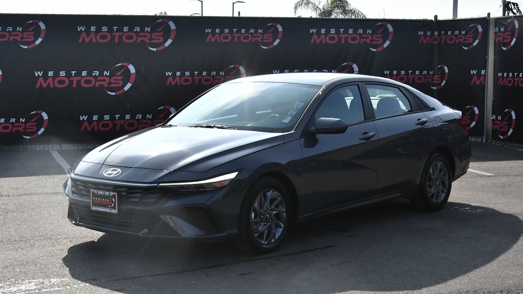 Used 2024 Hyundai Elantra SEL Sedan