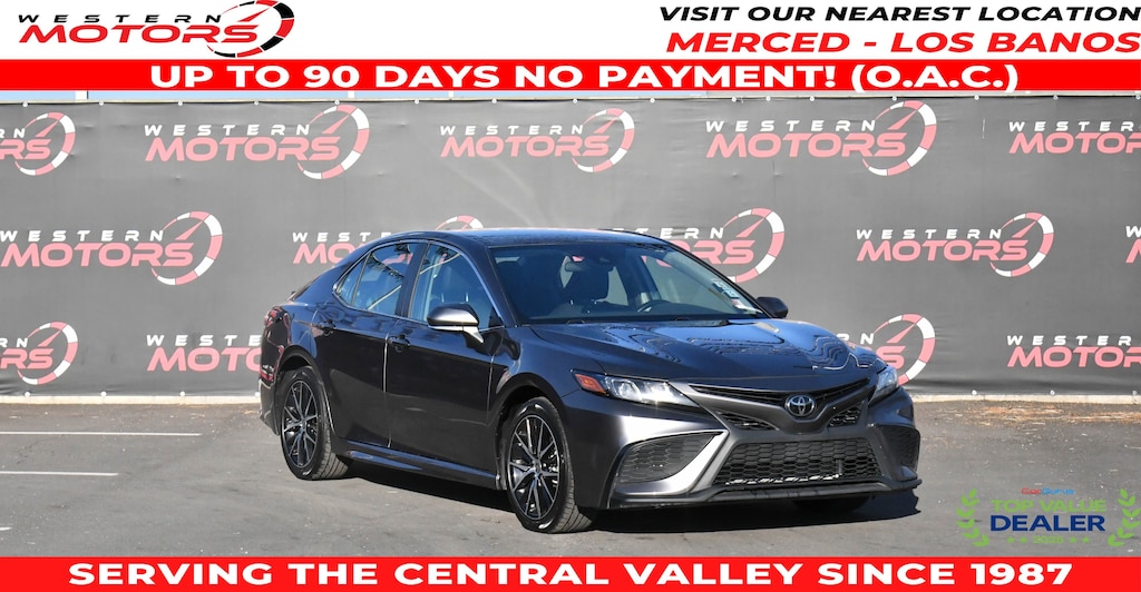 Used 2024 Toyota Camry SE Sedan 4D Sedan