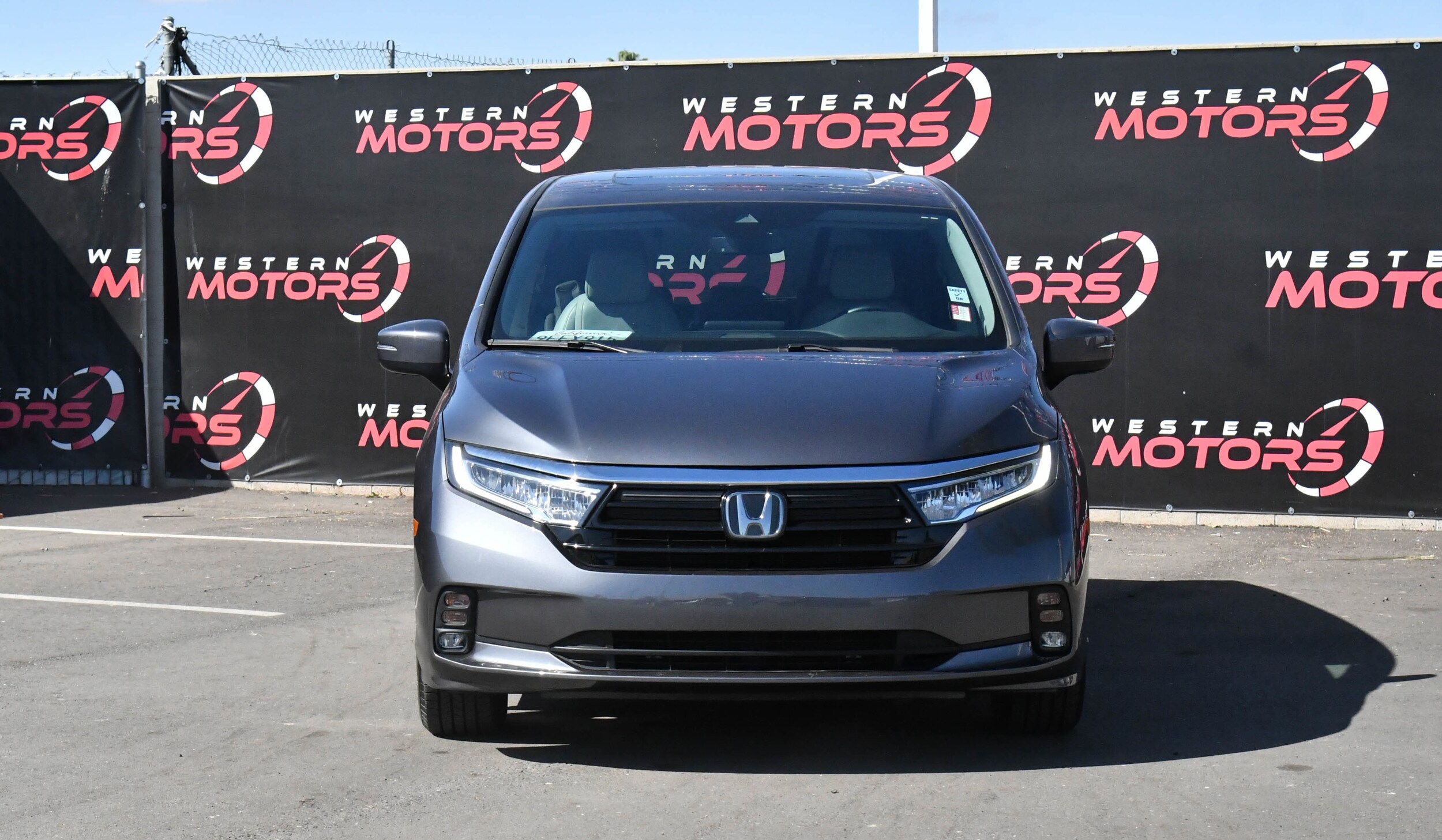 2023 Honda Odyssey EX-L photo 2
