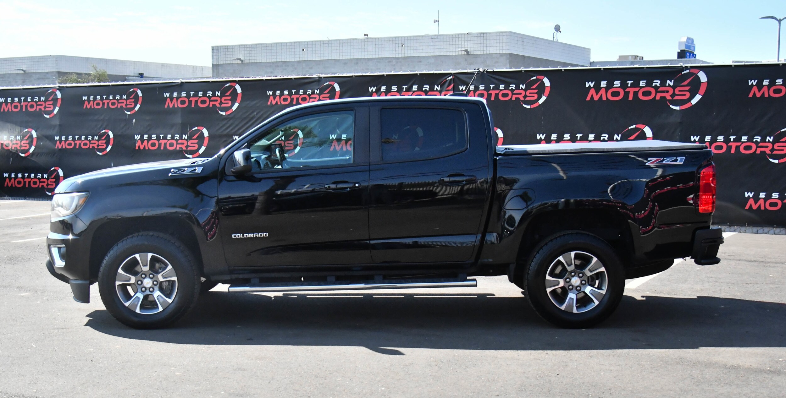 2020 Chevrolet Colorado Z71 photo 3