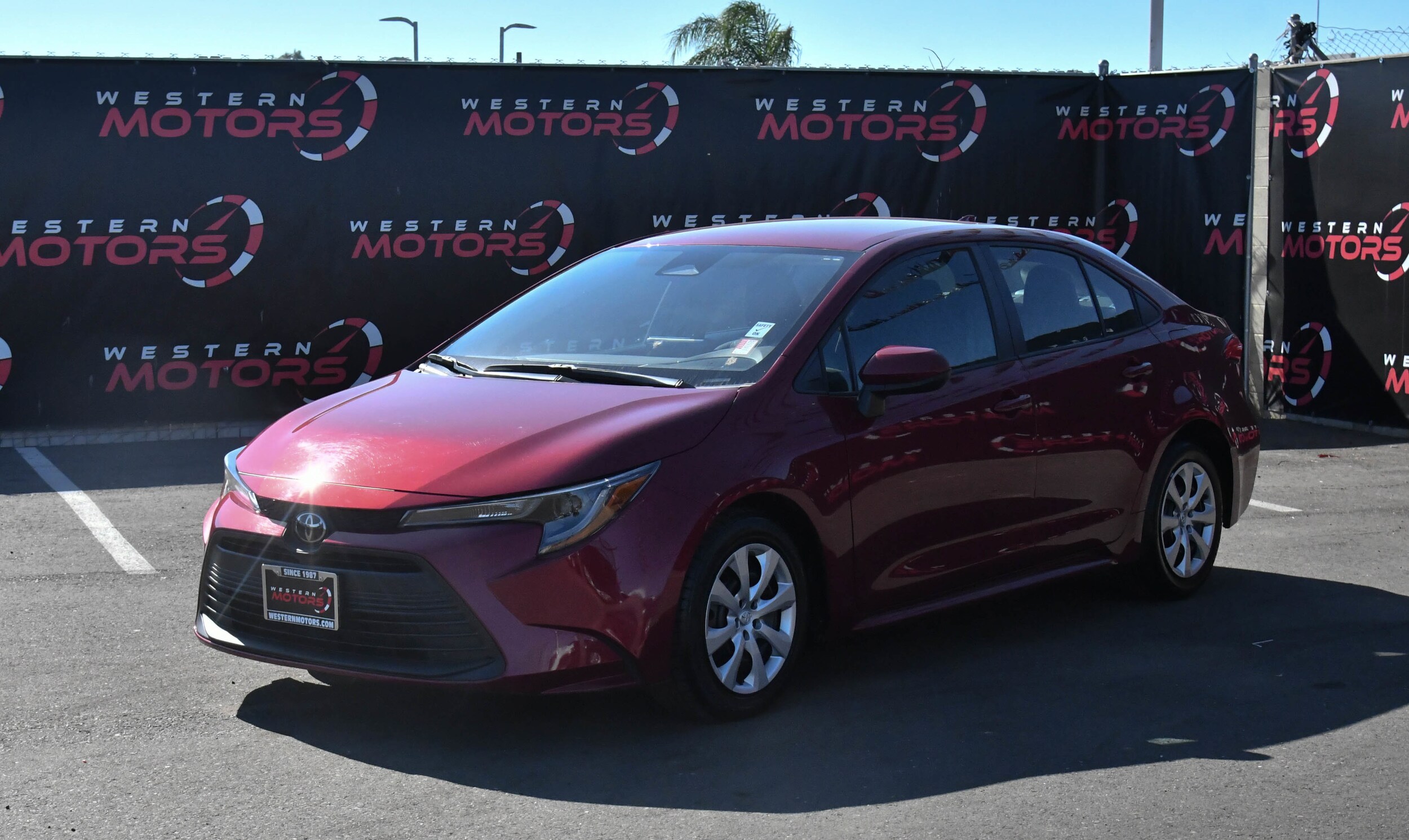 2024 Toyota Corolla LE photo 3