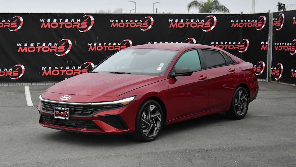 Used 2025 Hyundai Elantra SEL Sport Sedan