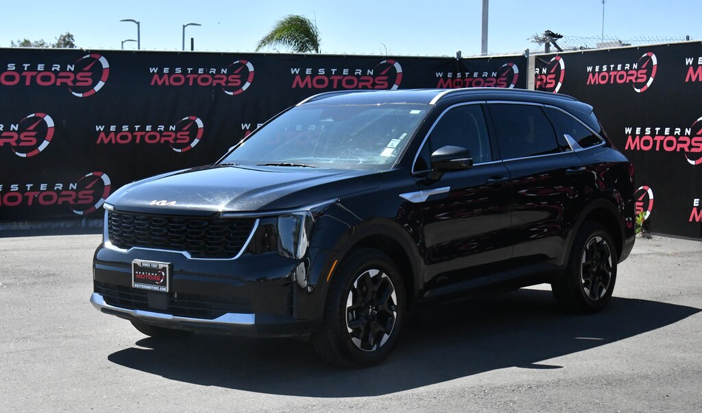 Used 2024 Kia Sorento S SUV