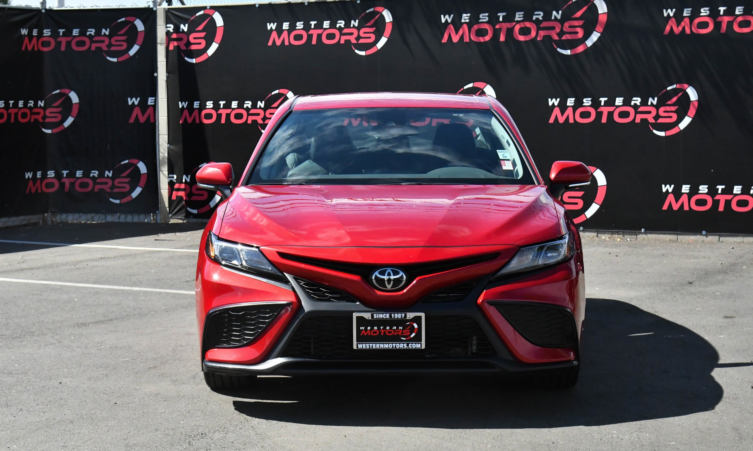2024 Toyota Camry SE photo 2
