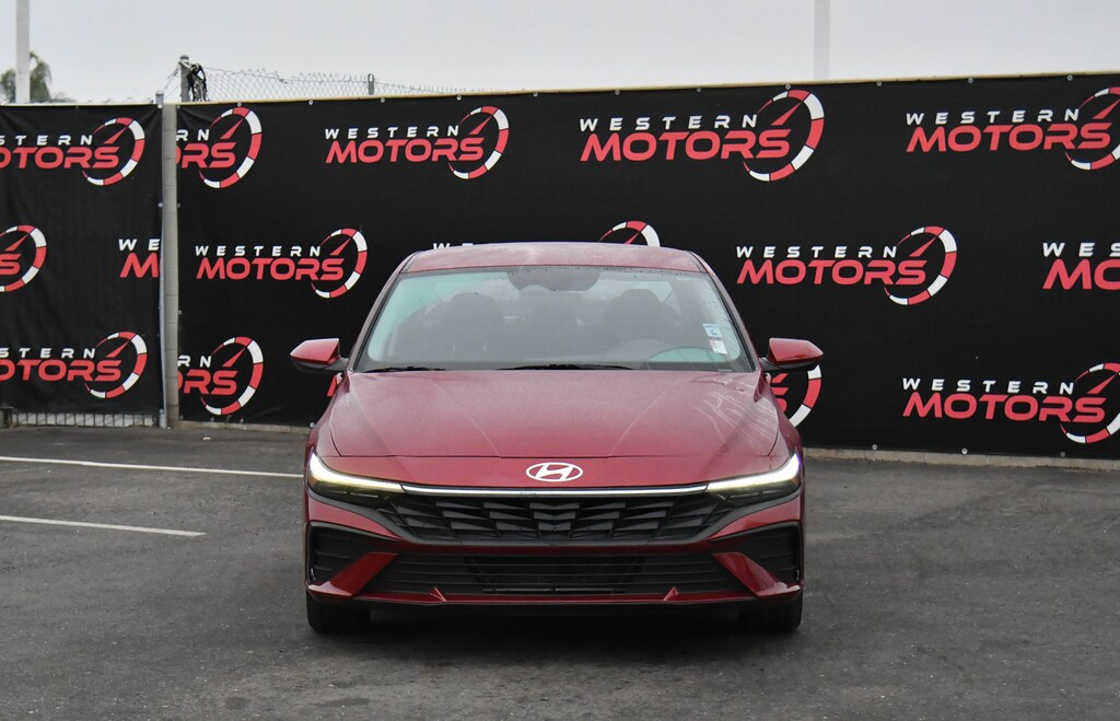 Used 2024 Hyundai Elantra SEL Sedan