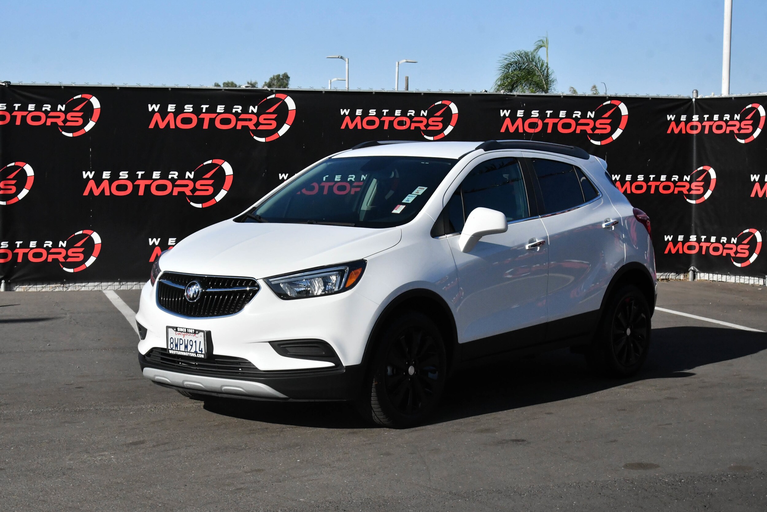 2021 Buick Encore Preferred Sport photo 3
