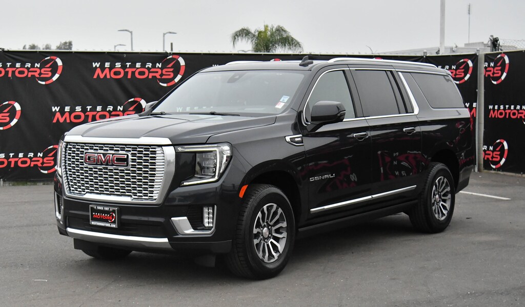 Used 2023 GMC Yukon XL Denali SUV