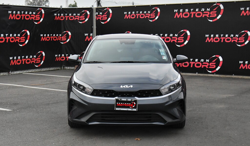 Used 2024 Kia Forte LXS Sedan