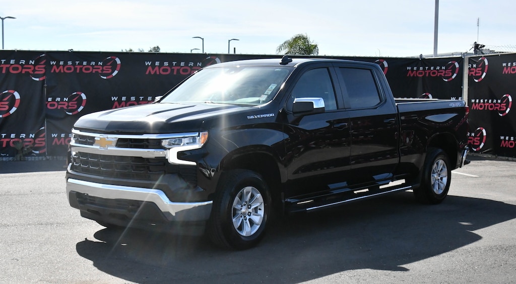 Used 2024 Chevrolet Silverado 1500 LT Truck Crew Cab