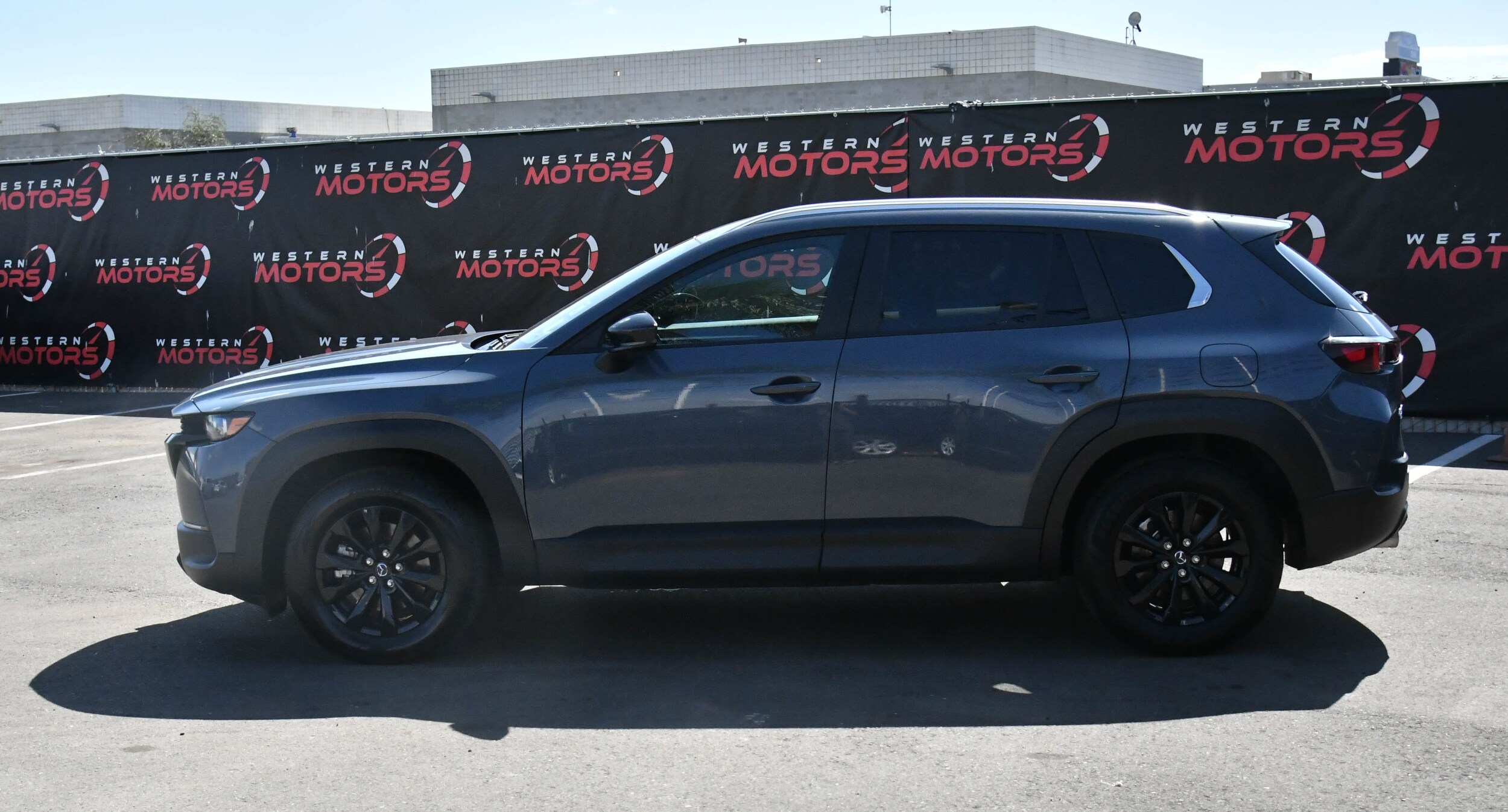 2024 Mazda CX-50 2.5 S Preferred photo 4
