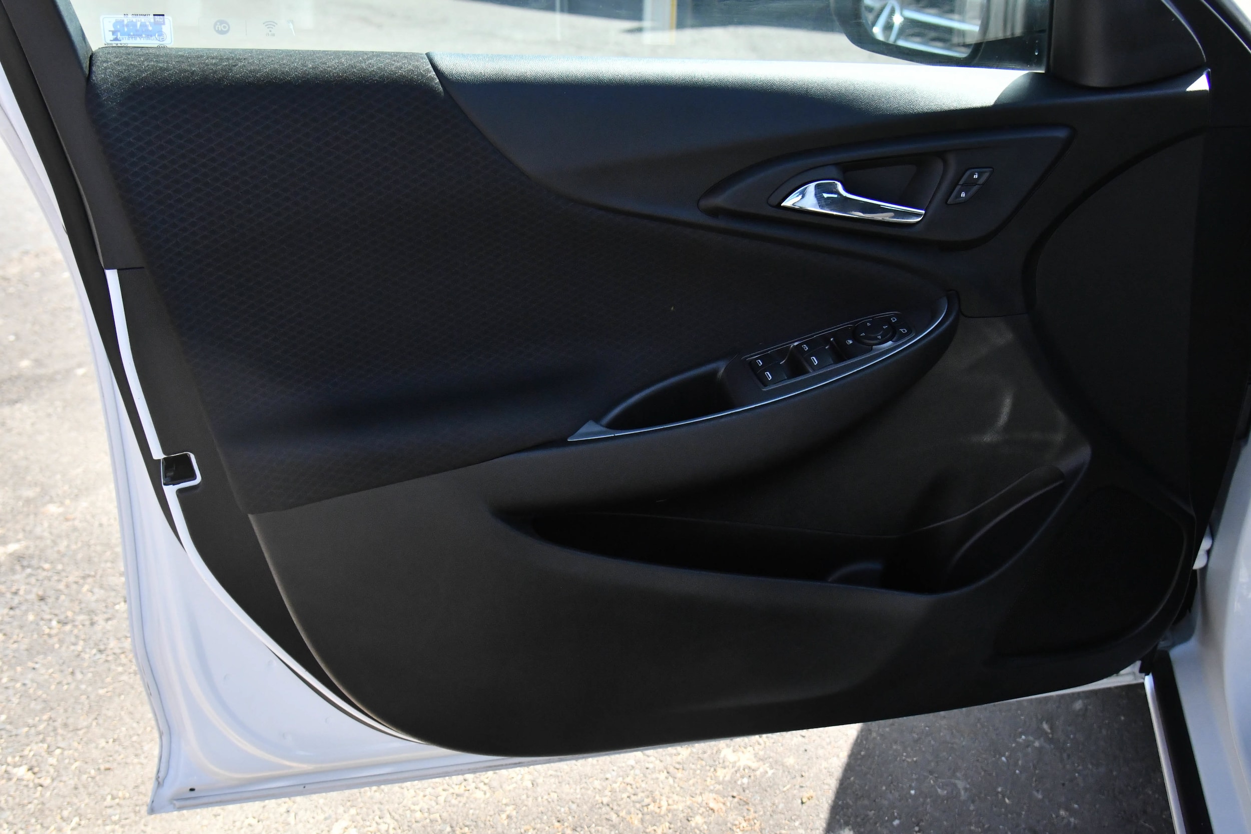 2024 Chevrolet Malibu 1LT - Photo 11