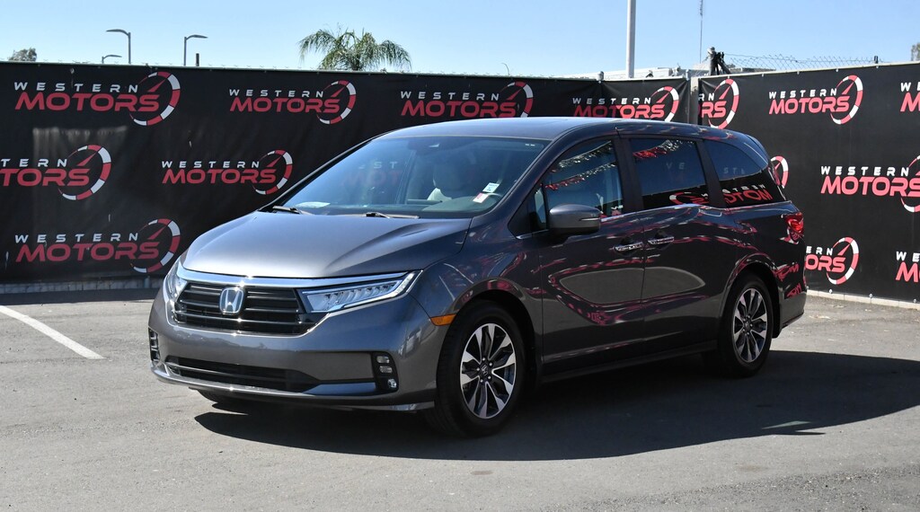 Used 2023 Honda Odyssey EX-L Van