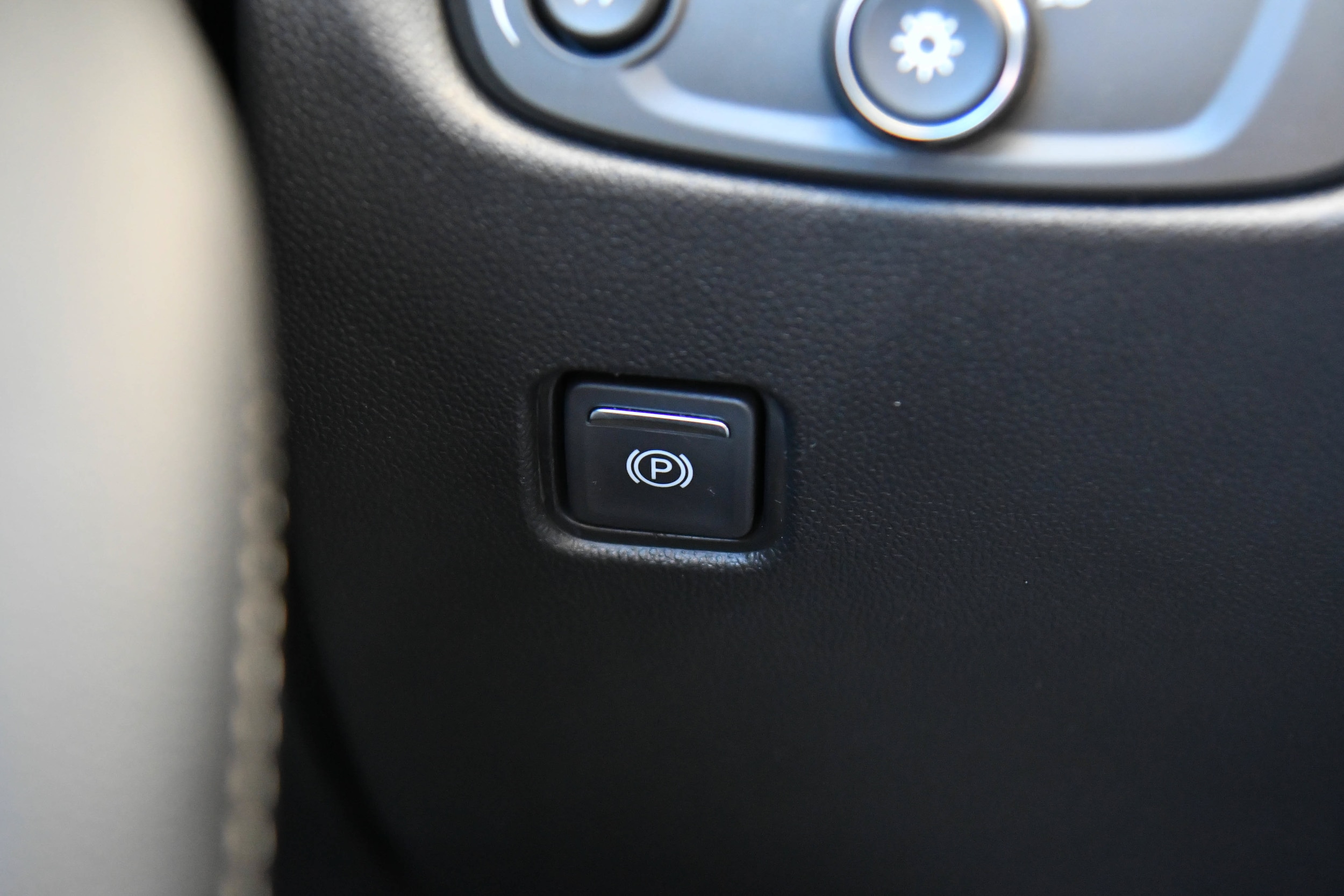 2025 Chevrolet Blazer 2LT - Photo 28