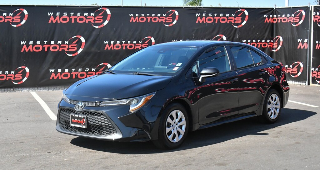 Used 2022 Toyota Corolla LE Sedan