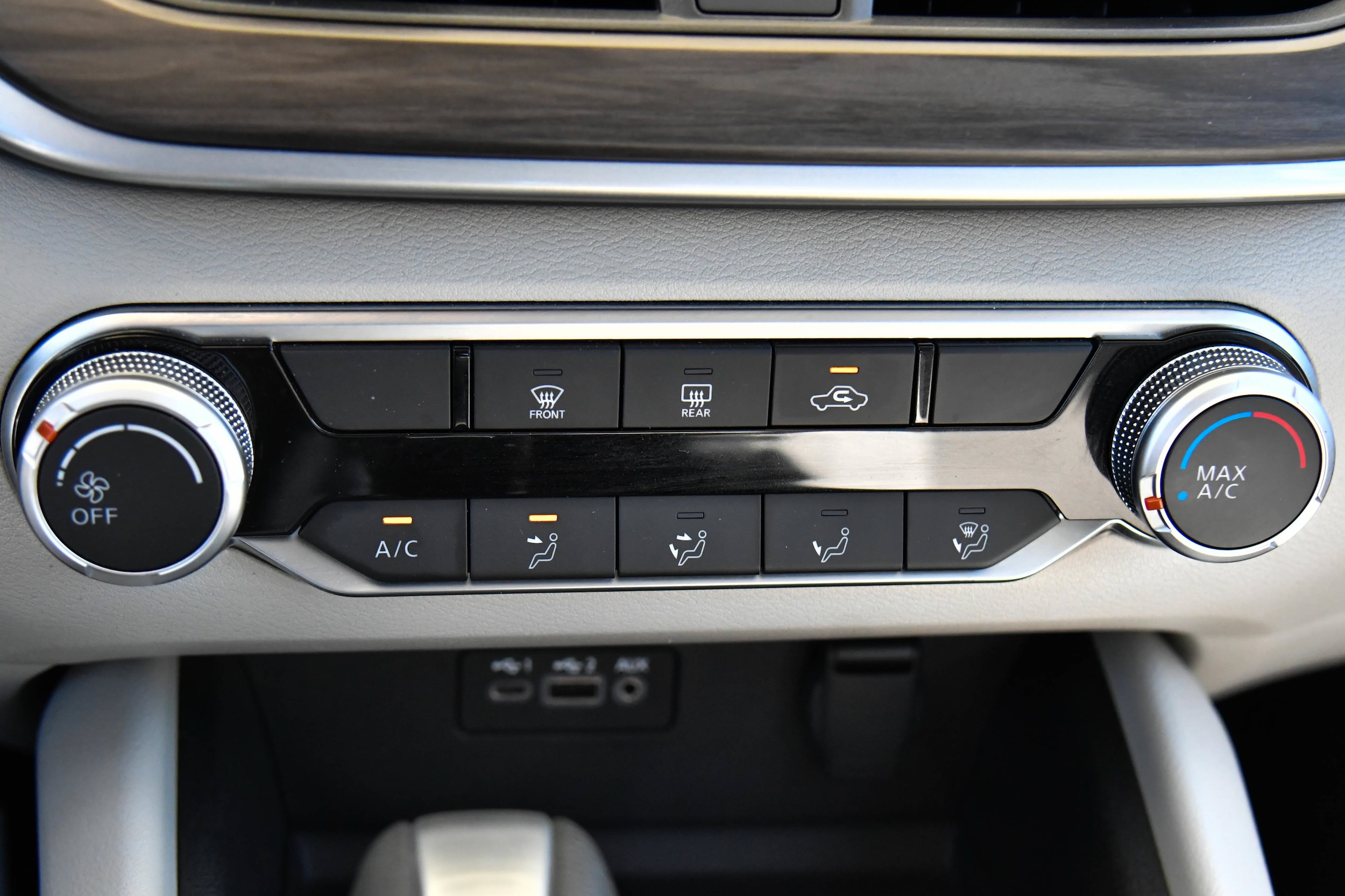 2025 Nissan Altima SV - Photo 19