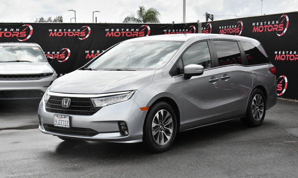 Used 2023 Honda Odyssey EX-L Van