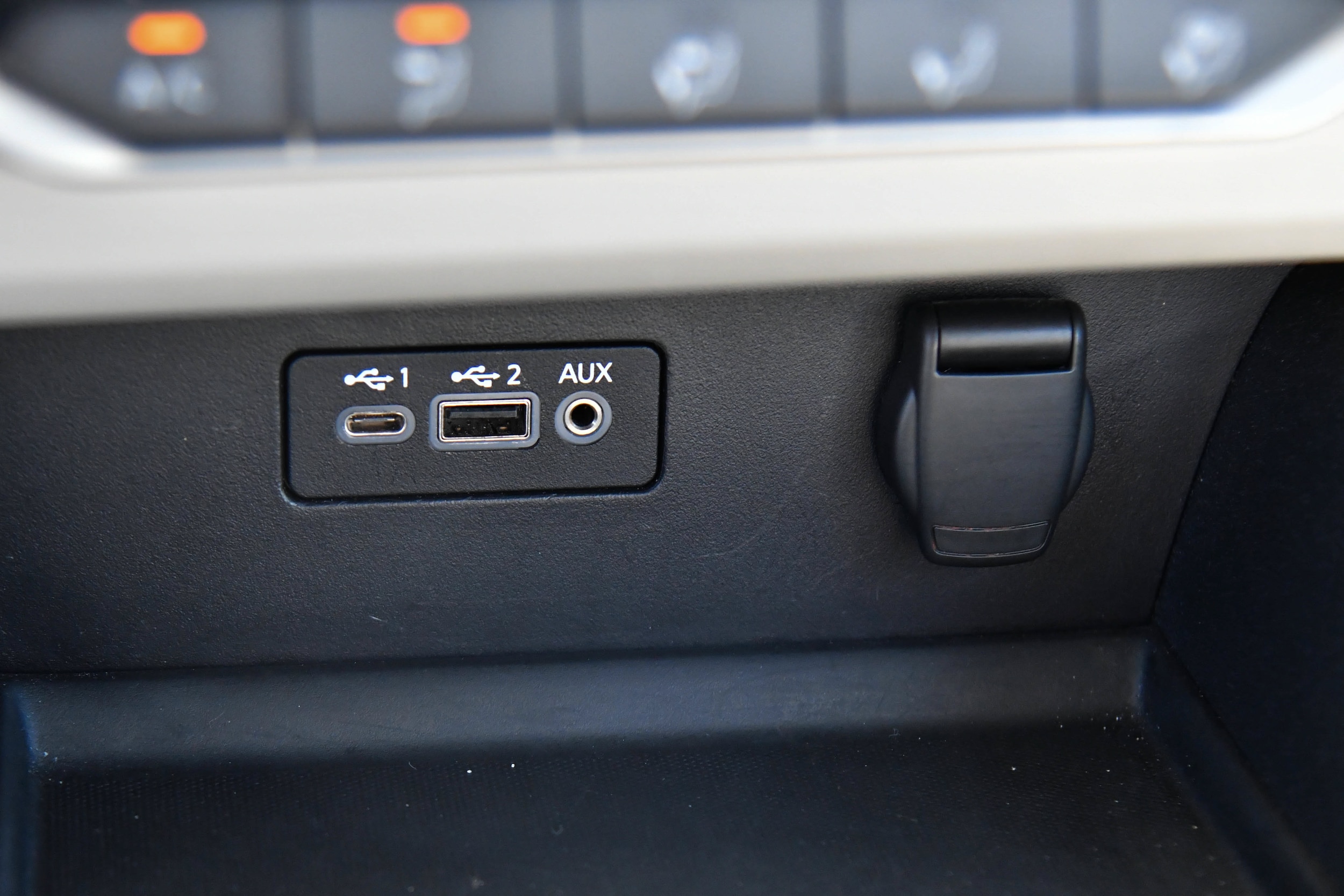 2025 Nissan Altima SV - Photo 20