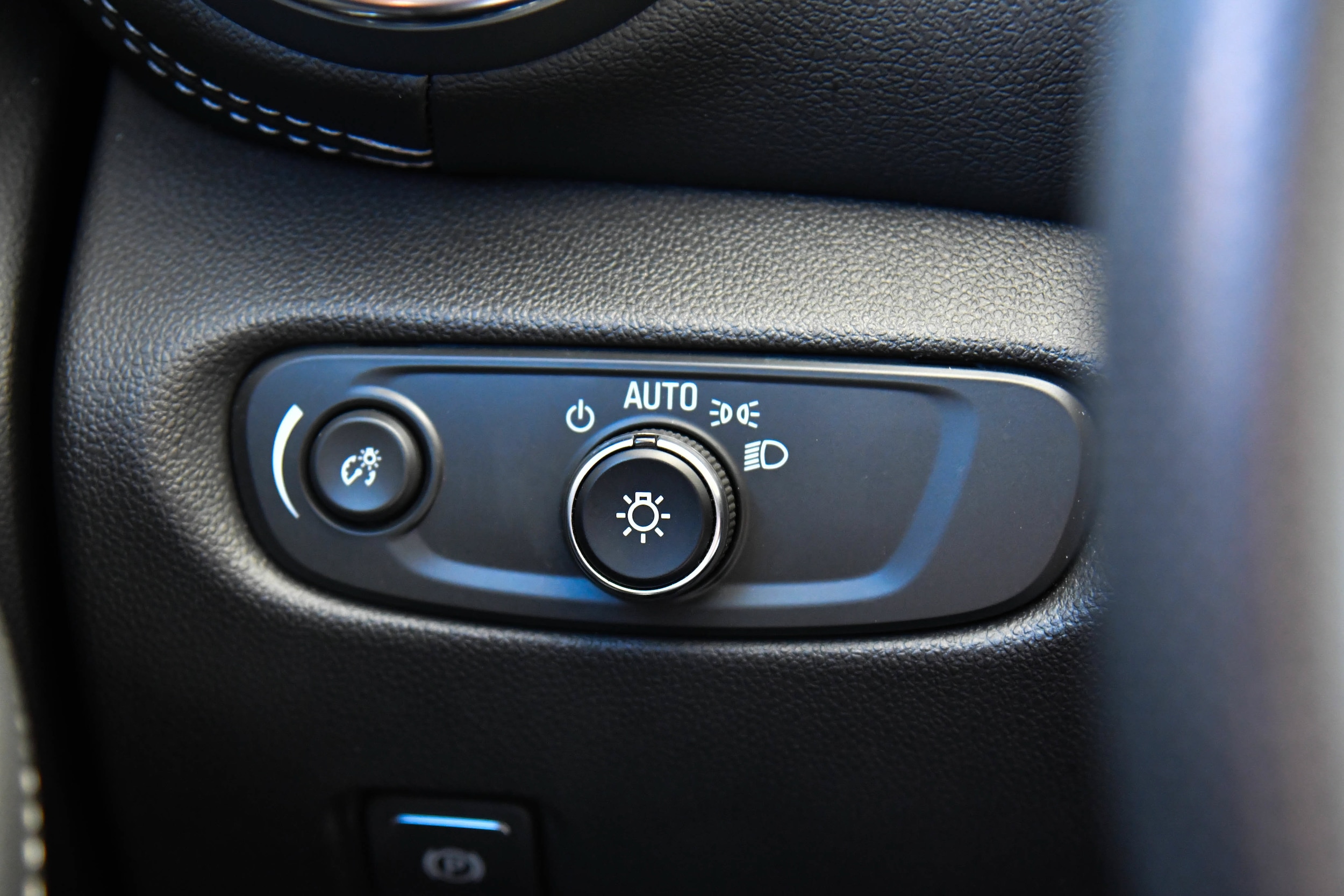 2025 Chevrolet Blazer 2LT - Photo 27