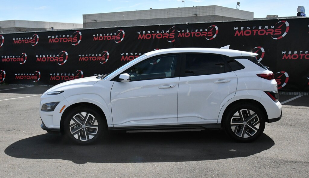 Used 2023 Hyundai Kona Electric SE SUV