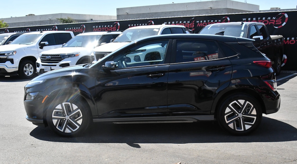 Used 2023 Hyundai Kona Electric SE SUV