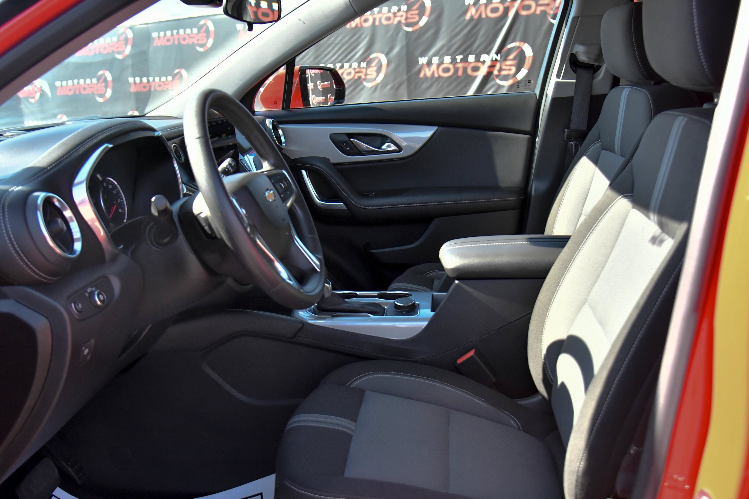 2025 Chevrolet Blazer 2LT - Photo 14