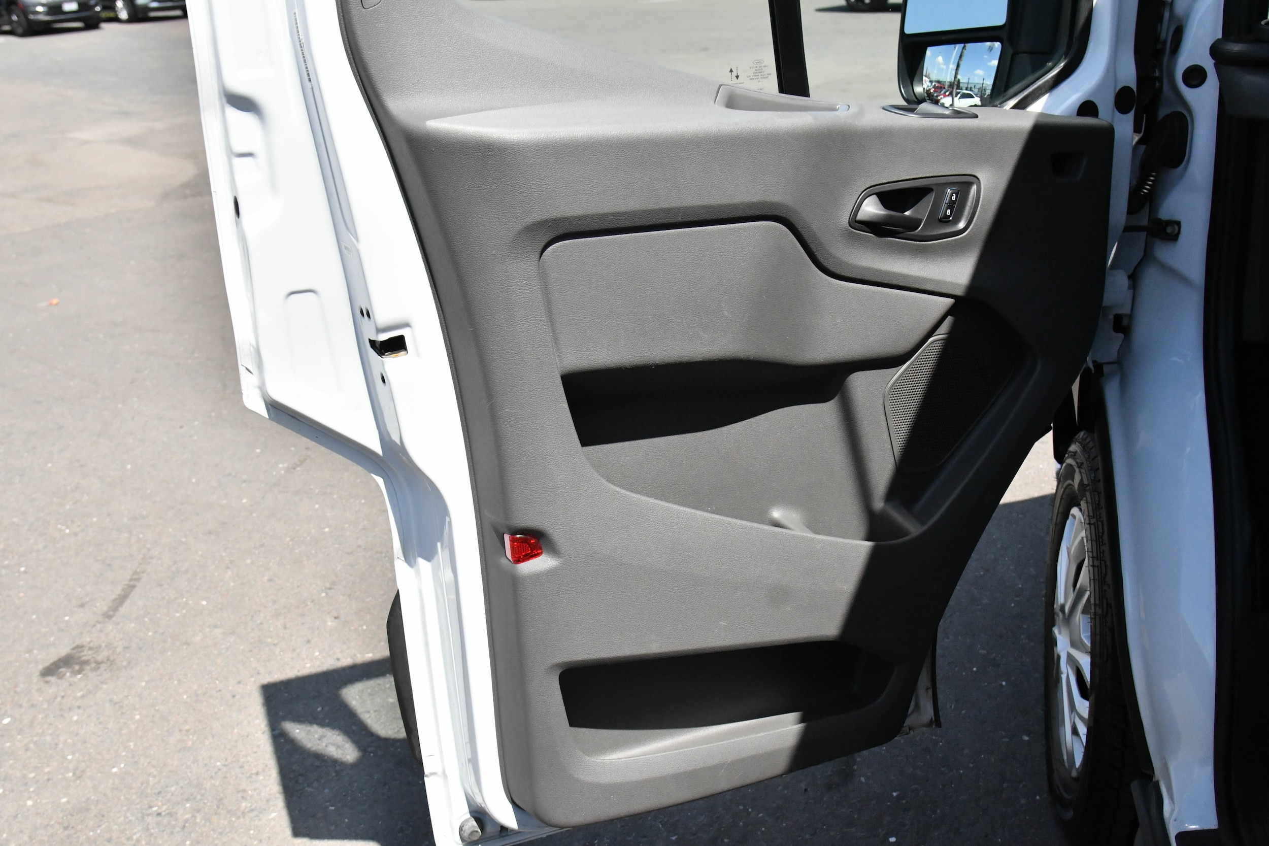 2023 Ford Transit Passenger Van XLT - Photo 12