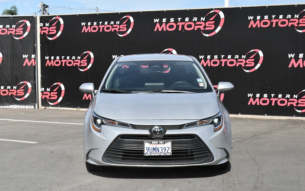 Used 2025 Toyota Corolla LE Sedan