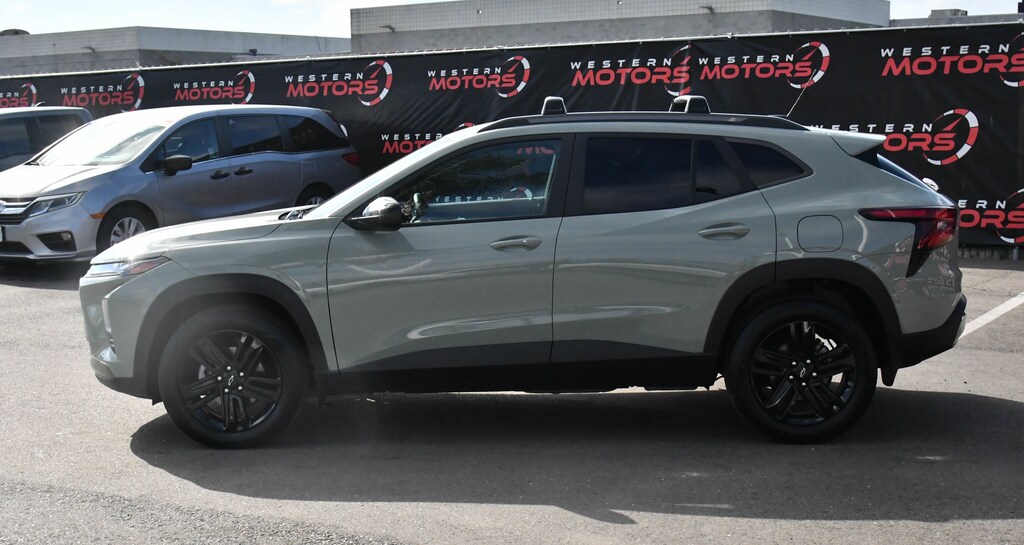 Used 2025 Chevrolet Trax ACTIV SUV