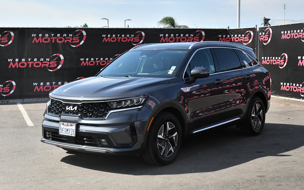Used 2023 Kia Sorento Hybrid EX SUV