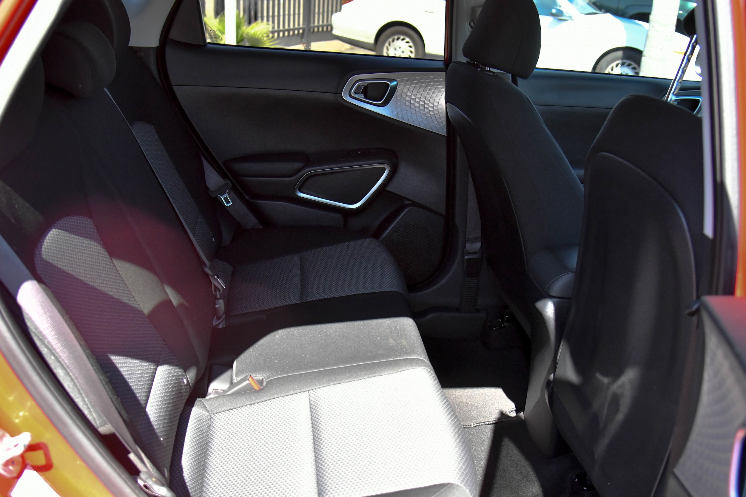 2024 Kia Soul LX - Photo 31