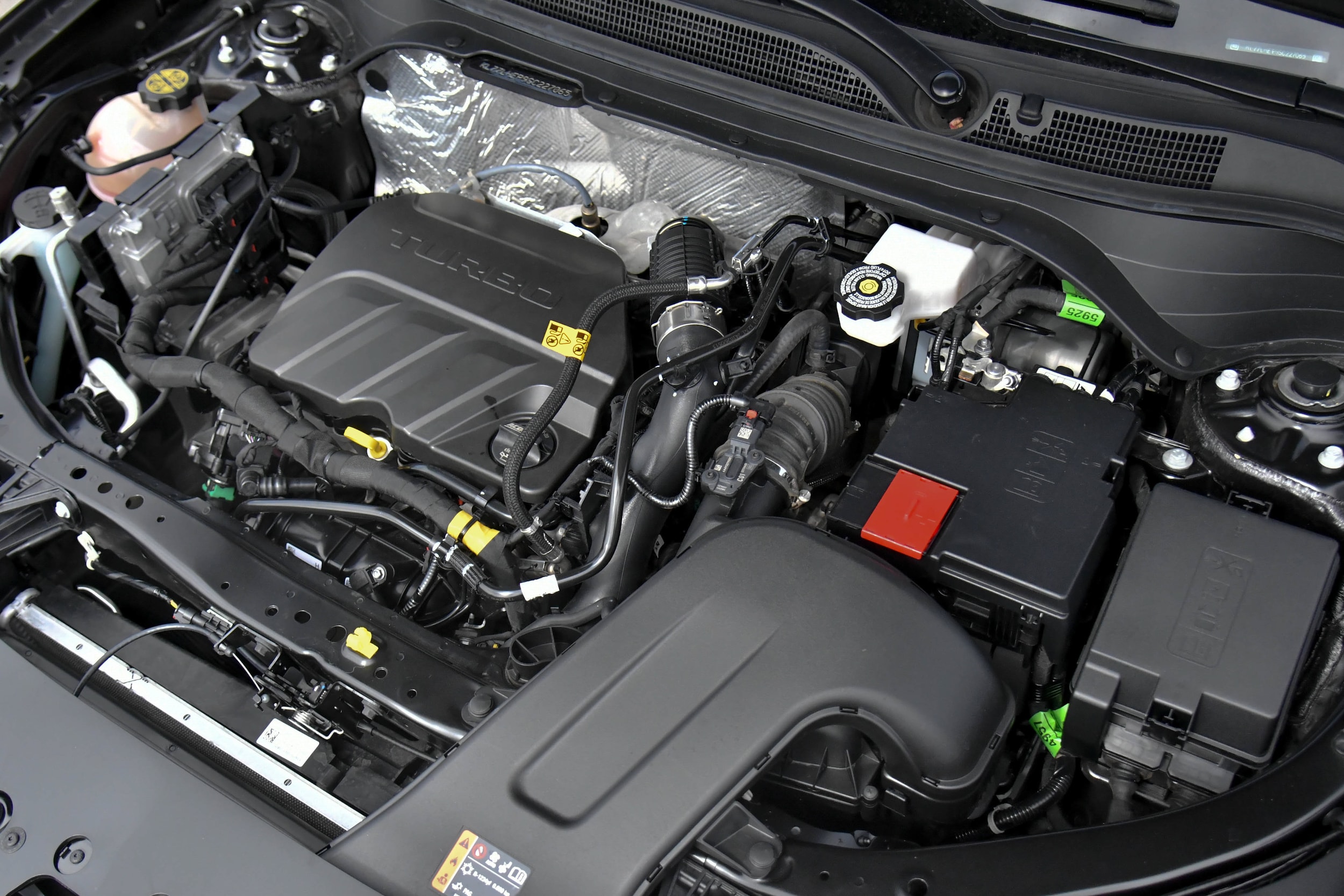 2025 Chevrolet Trax LT - Photo 42