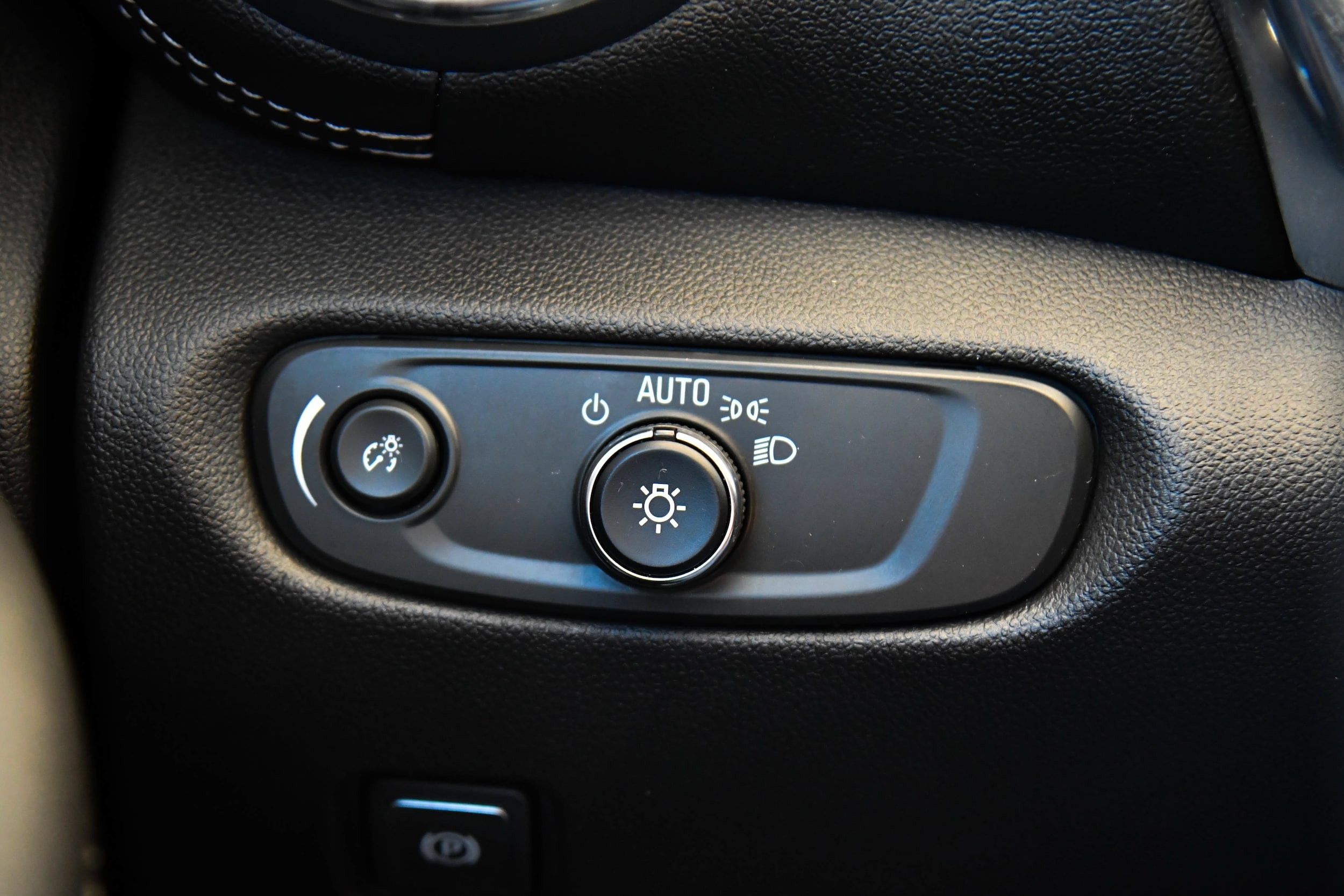 2025 Chevrolet Blazer 2LT - Photo 27