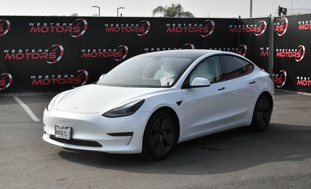 Used 2021 Tesla Model 3 Standard Range Plus Sedan