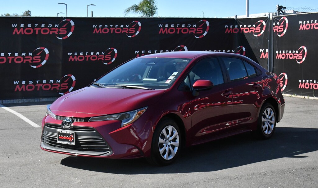 Used 2024 Toyota Corolla LE Sedan
