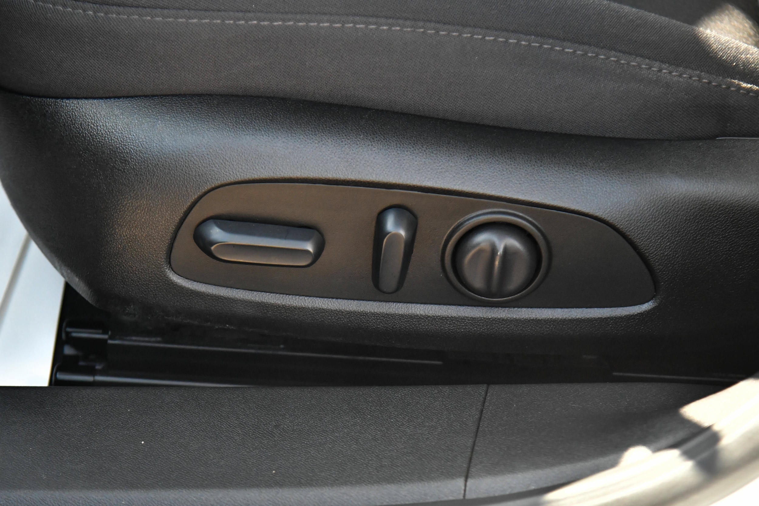2024 Chevrolet Malibu 1LT - Photo 13