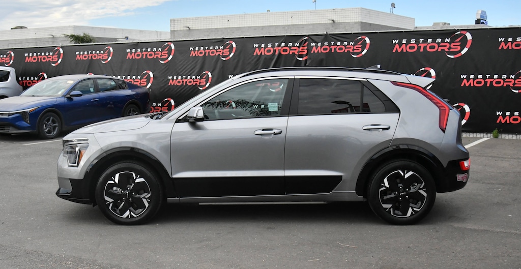 Used 2024 Kia Niro EV Wind SUV