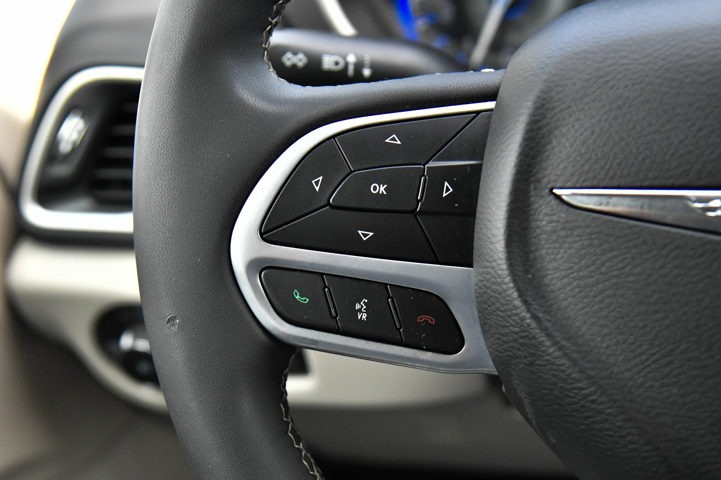 2023 Chrysler Pacifica Touring L - Photo 29