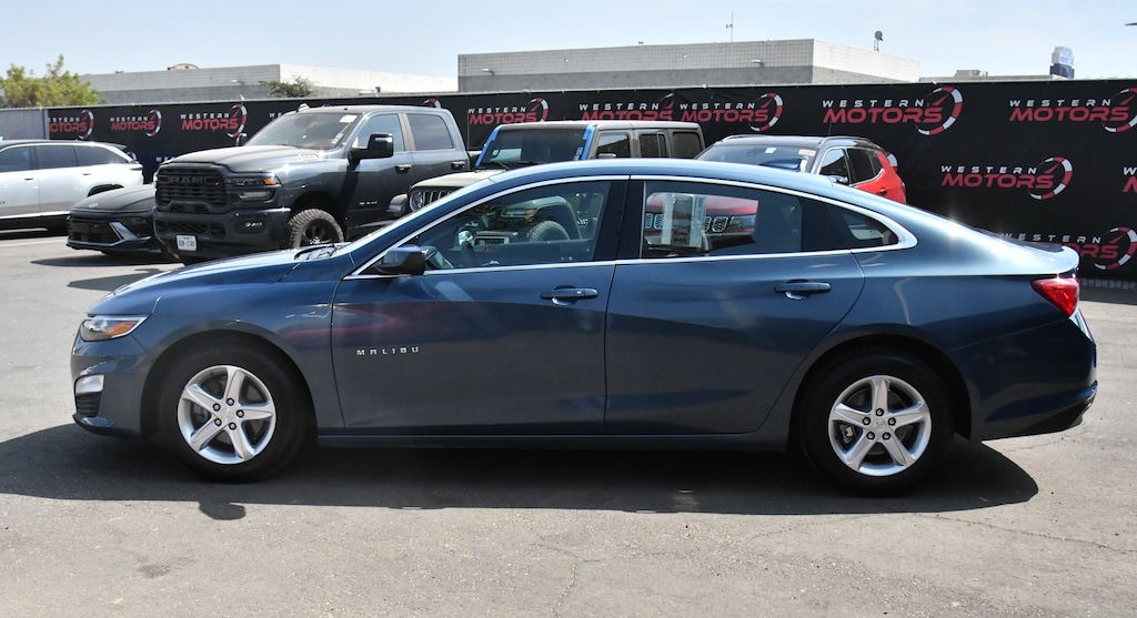 Used 2024 Chevrolet Malibu LT Sedan