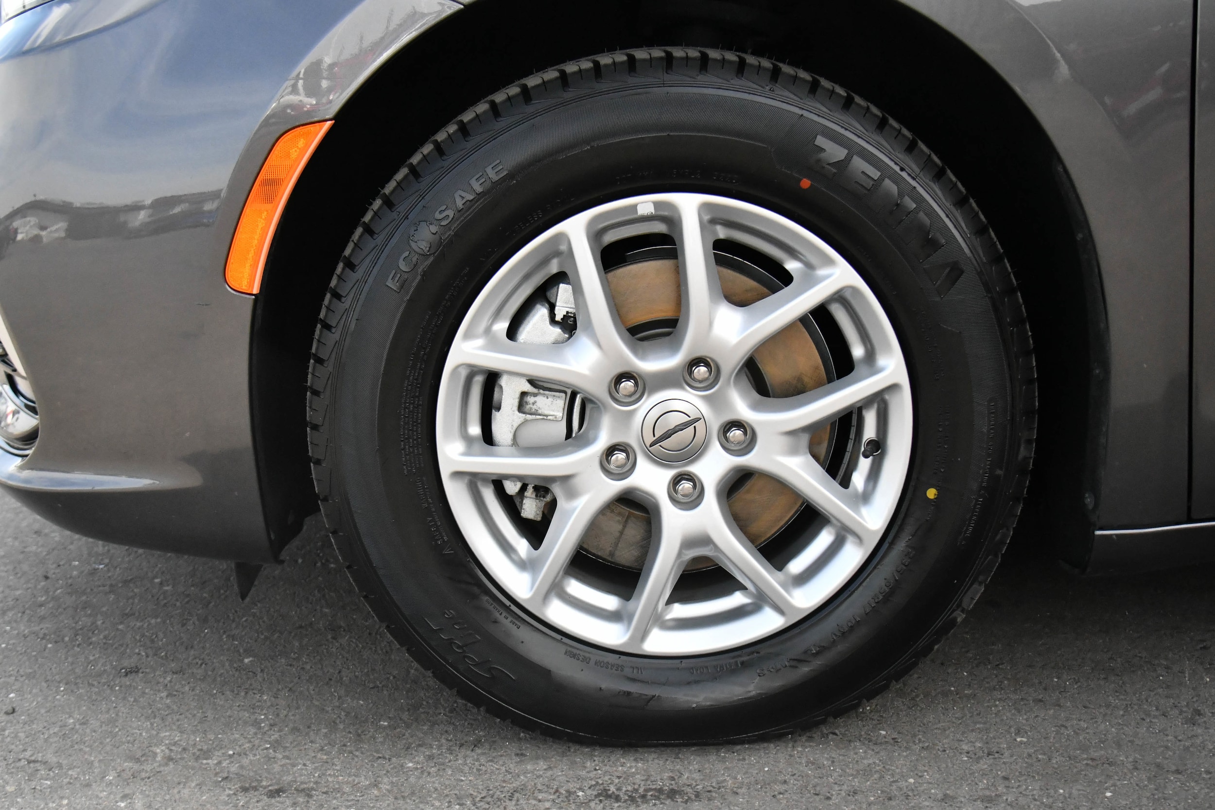 2023 Chrysler Pacifica Touring L - Photo 10